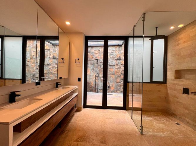 Casa de 3 alcobas en venta en Loma Del Chocho, Envigado · foto 14 de 19