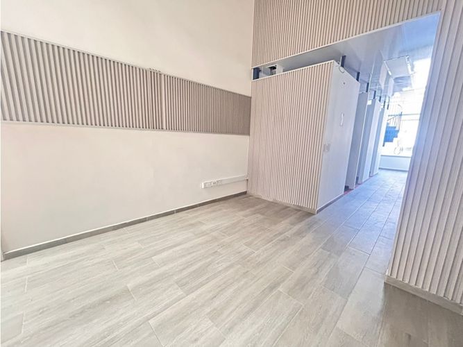 Local en arriendo en Los Naranjos, Itagüí, 48 m² · foto 2 de 12