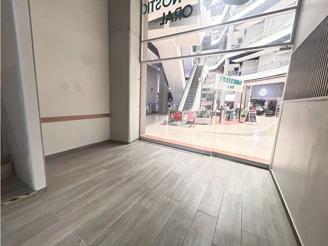 Local en arriendo en Los Naranjos, Itagüí, 48 m² · foto 3 de 12