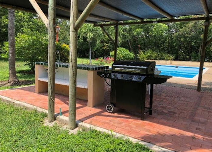 Casa de 6 alcobas en venta en Girardot, Girardot, 379 m² · foto 9 de 24