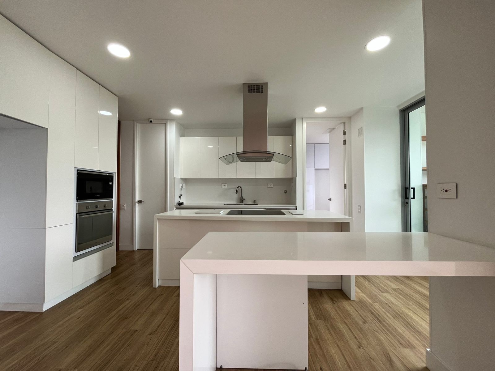 Apartamento en arriendo en El Poblado, Medellín · foto 6 de 18