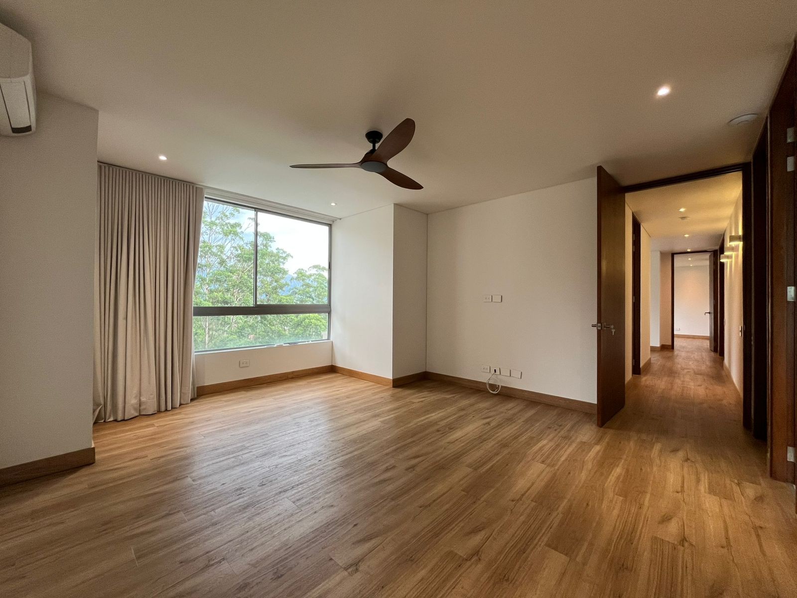 Apartamento en arriendo en El Poblado, Medellín · foto 15 de 18