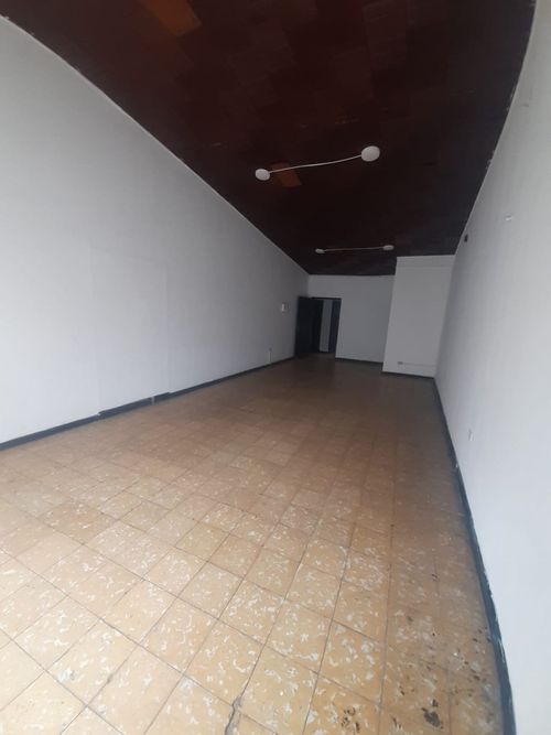 Bodega en arriendo en San Pedro, Cali, 45 m² · foto 6 de 7