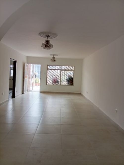 Casa de 7 alcobas en venta en El Trebol, Cali, 215 m² · foto 4 de 24