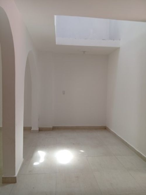 Casa de 7 alcobas en venta en El Trebol, Cali, 215 m² · foto 8 de 24