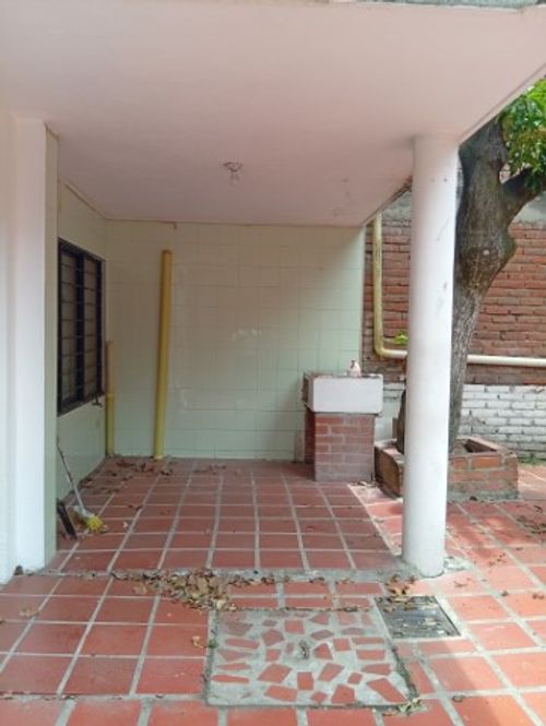 Casa de 7 alcobas en venta en El Trebol, Cali, 215 m² · foto 11 de 24