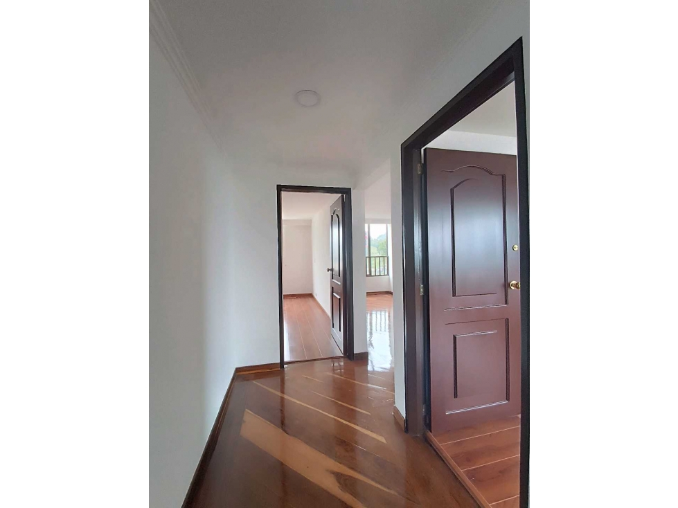 Apartamento en venta en Milan, Manizales · foto 7 de 24