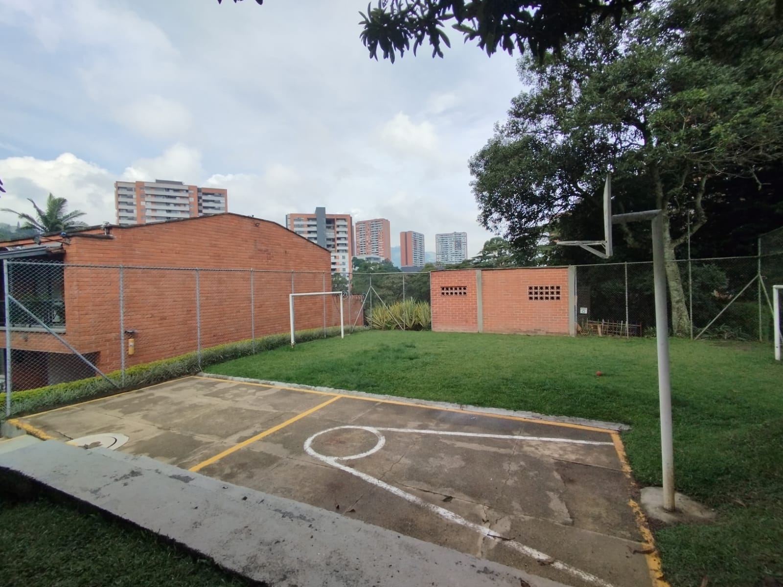 Casa en Arriendo en Zuñiga, Envigado