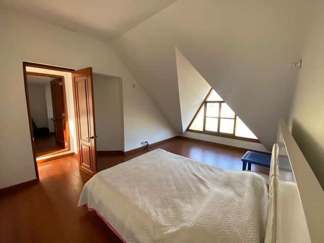 Casa de 4 alcobas en venta en San Jose De Bavaria, Bogotá, 380 m² · foto 10 de 15