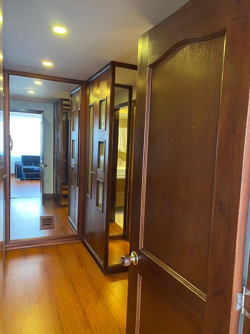 Casa de 4 alcobas en venta en San Jose De Bavaria, Bogotá, 380 m² · foto 11 de 15