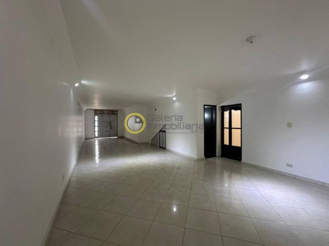 Local en arriendo en Conucos, Bucaramanga, 123 m² · foto 2 de 12