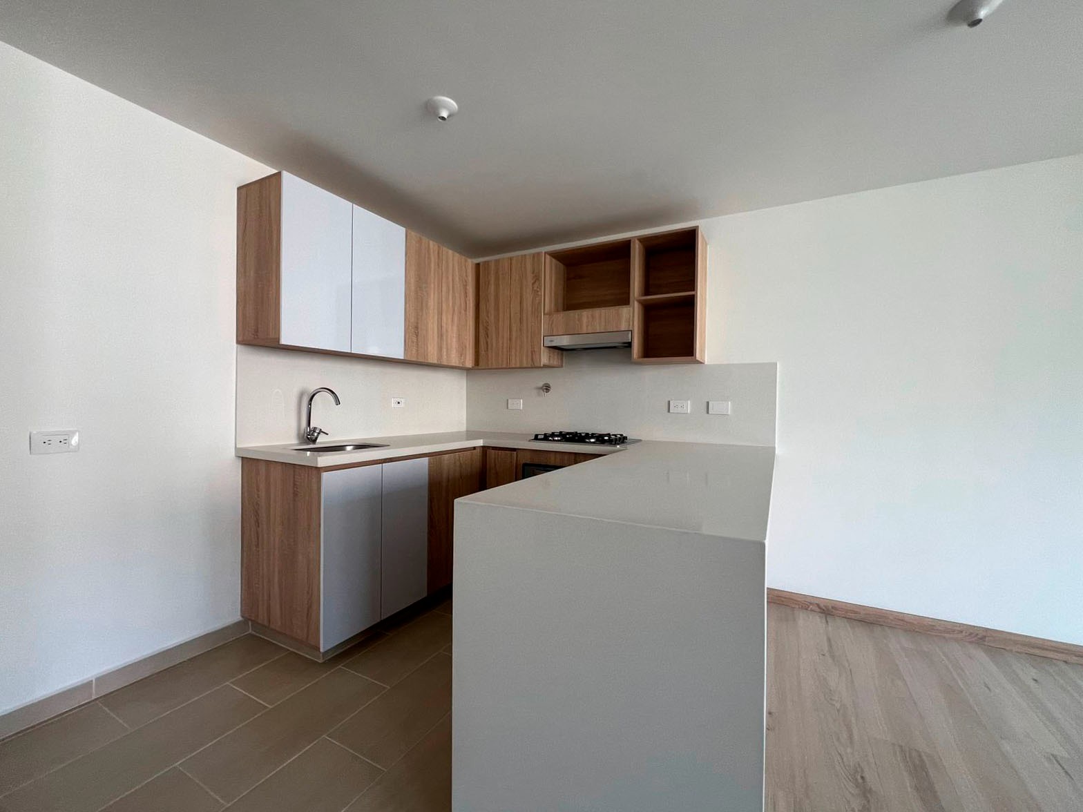 Apartamento en venta en Camino Verde, Envigado · foto 5 de 15