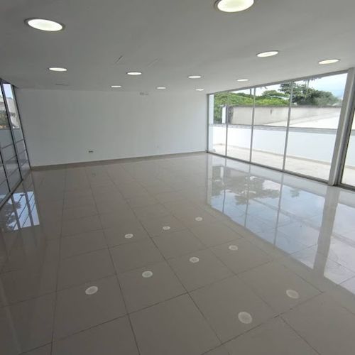 Local en arriendo en Ciudad Capri, Cali, 571 m² · foto 6 de 17