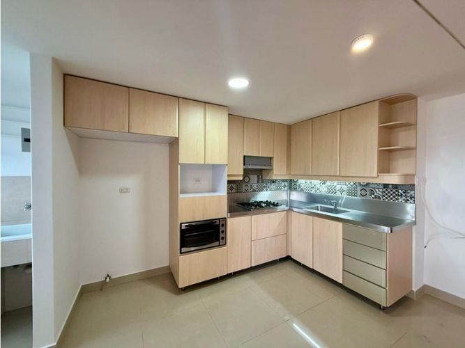 Apartaestudio en venta en La Calera, Medellín, 63 m² · foto 2 de 24