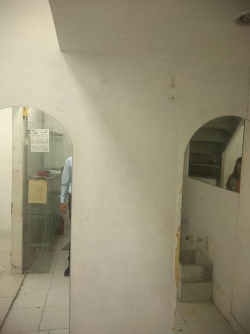 Local en arriendo en La Candelaria, Medellín, 25 m² · foto 2 de 14