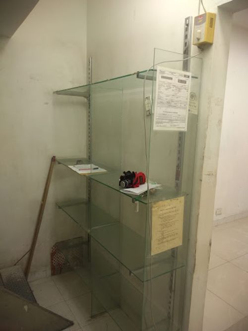 Local en arriendo en La Candelaria, Medellín, 25 m² · foto 13 de 14