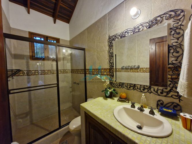 Casa de 4 alcobas en venta en Ricaurte, Ricaurte, 540 m² · foto 21 de 23