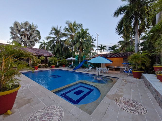 Casa de 4 alcobas en venta en Ricaurte, Ricaurte, 540 m² · foto 2 de 23