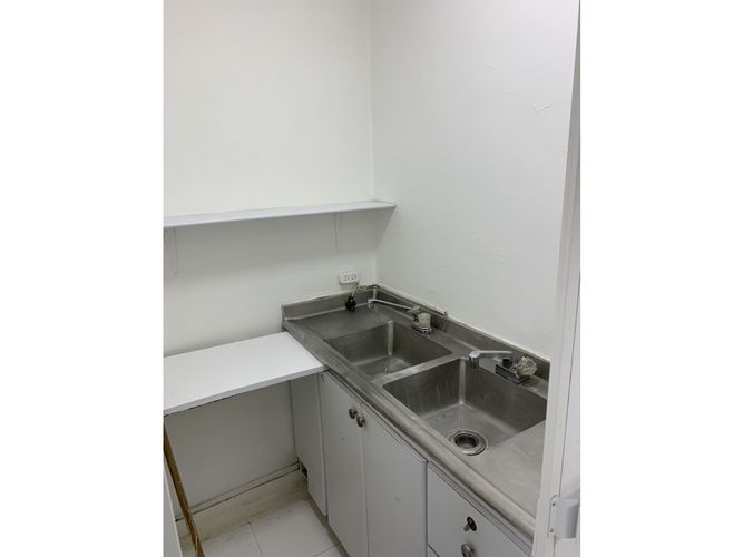 Local en venta en El Centro, Manizales, 29 m² · foto 5 de 6