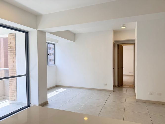Apartamento de 2 alcobas en arriendo en Otraparte, Envigado, 78 m² · foto 2 de 15