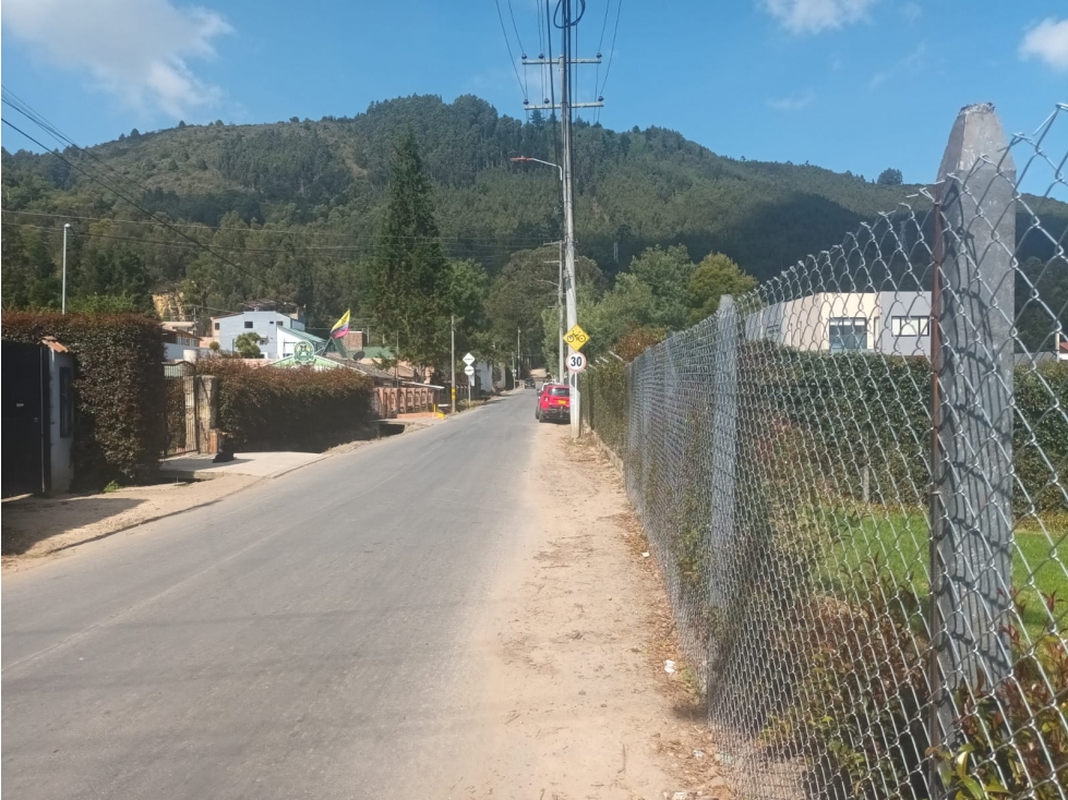 Lote en venta en Villa Olimpica, Chía, 1456 m² · foto 4 de 14