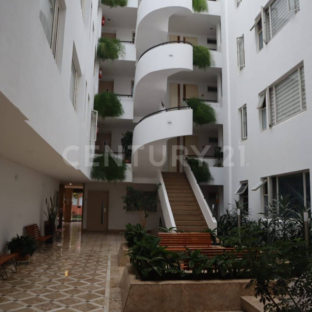 Apartamento en venta en Santa Barbara, Bogotá · foto 3 de 20