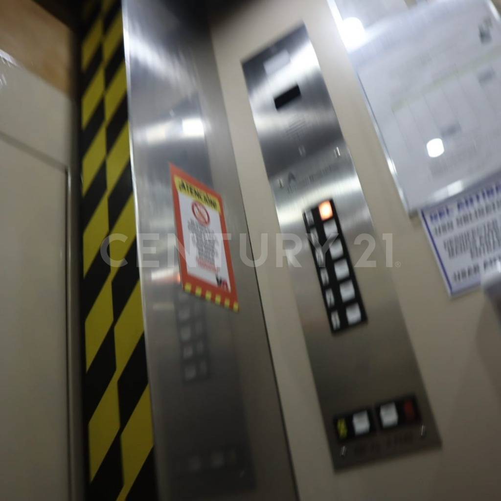 Apartamento en venta en Santa Barbara, Bogotá · foto 4 de 20