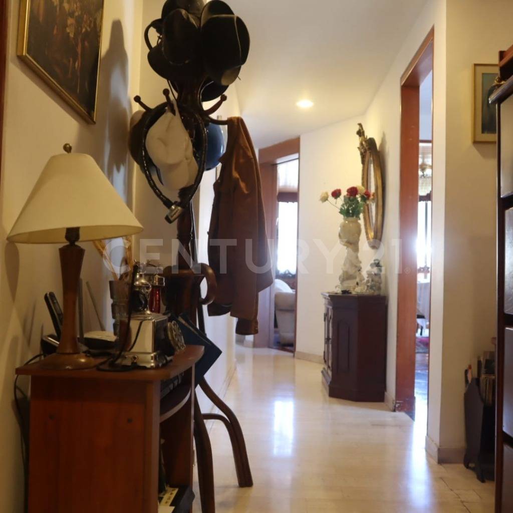 Apartamento en venta en Santa Barbara, Bogotá · foto 7 de 20