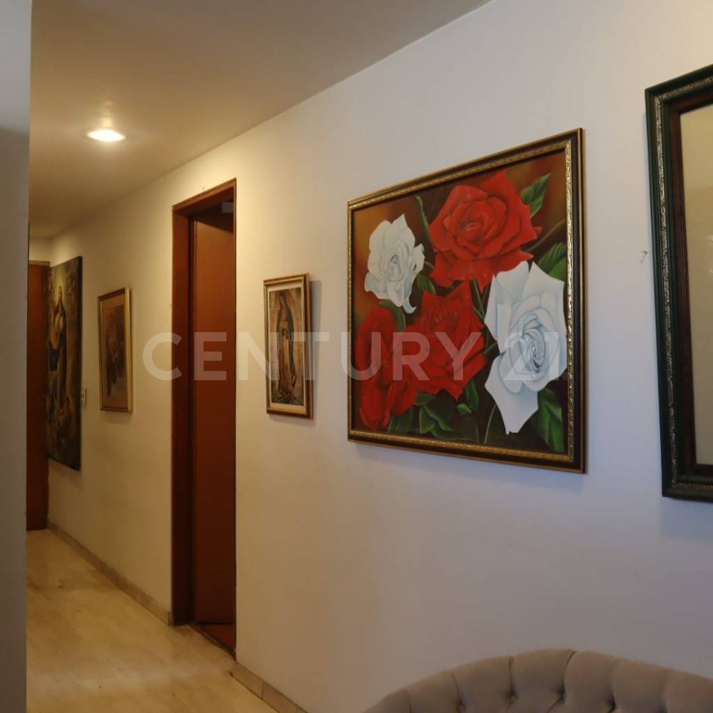 Apartamento en venta en Santa Barbara, Bogotá · foto 13 de 20