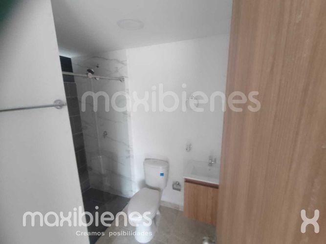 Apartamento de 3 alcobas en venta en El Tablazo - Canoas, Copacabana, 71 m² · foto 5 de 14