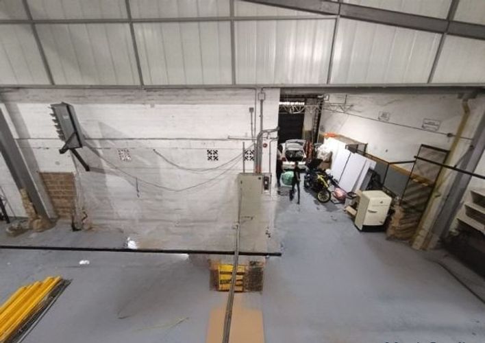 Bodega en arriendo en El Poblado, Medellín, 922 m² · foto 2 de 11
