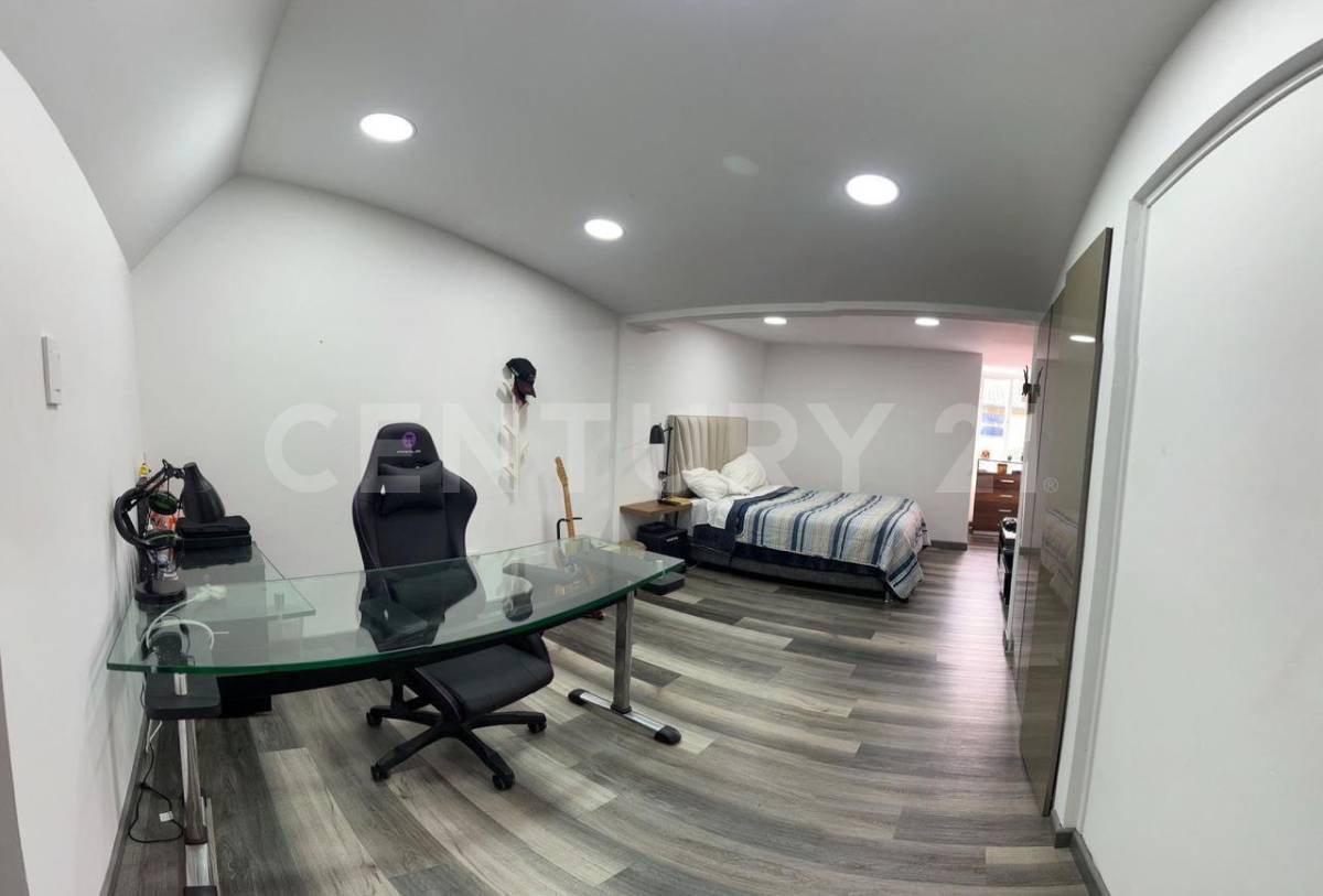 Casa en venta en Las Villas, Bogotá · foto 12 de 24