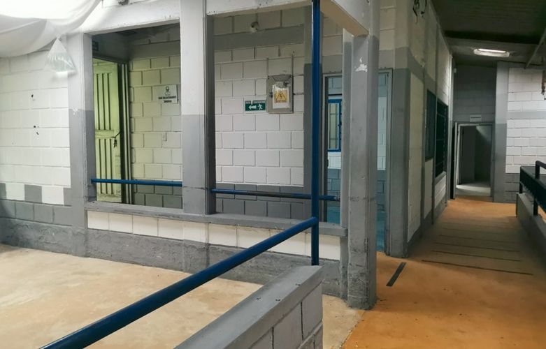 Casa de 15 alcobas en arriendo en Tribunas Corcega, Pereira, 750 m² · foto 2 de 9
