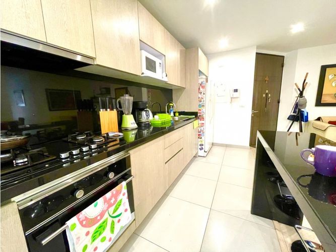Apartamento de 2 alcobas en venta en Santa Barbara, Bogotá, 78 m² · foto 9 de 24