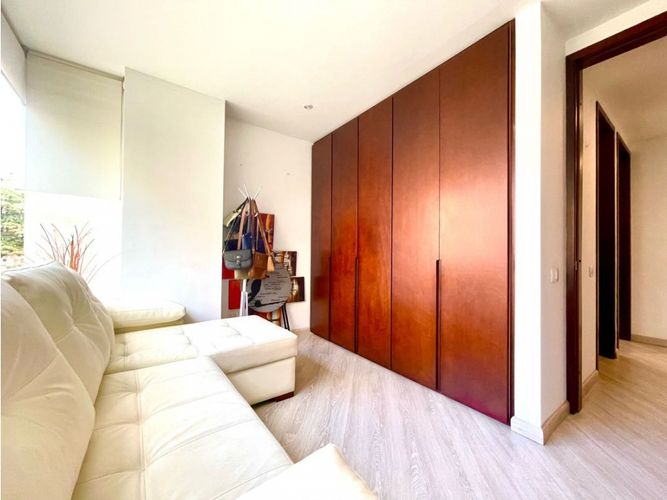 Apartamento de 2 alcobas en venta en Santa Barbara, Bogotá, 78 m² · foto 15 de 24