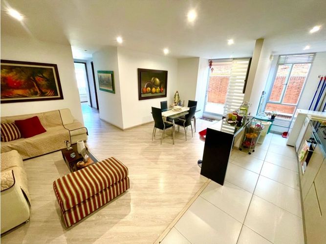 Apartamento de 2 alcobas en venta en Santa Barbara, Bogotá, 78 m² · foto 18 de 24