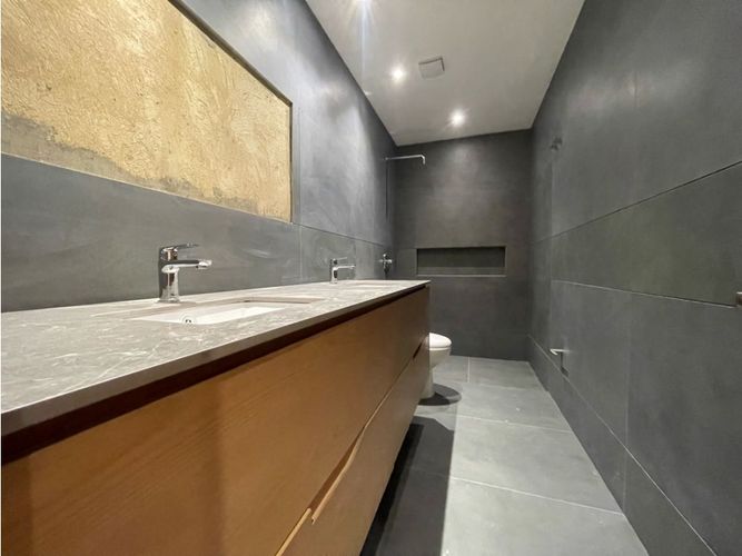 Apartamento de 3 alcobas en venta en San Patricio, Bogotá, 127 m² · foto 5 de 19