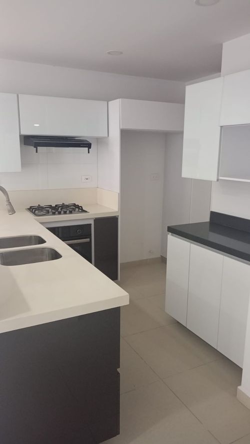 Apartamento de 3 alcobas en venta en Sotomayor, Bucaramanga, 90 m² · foto 8 de 19