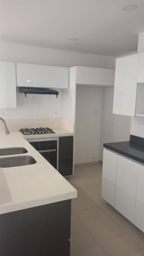 Apartamento de 3 alcobas en venta en Sotomayor, Bucaramanga, 90 m² · foto 7 de 19