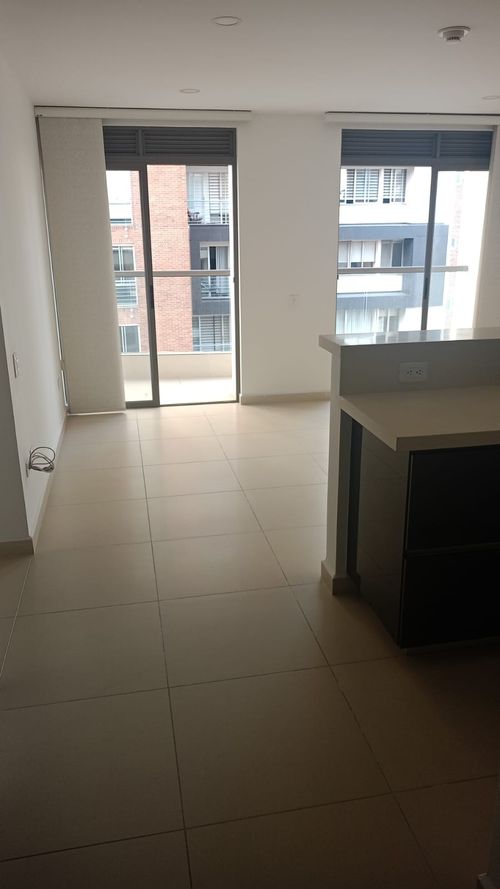 Apartamento de 3 alcobas en venta en Sotomayor, Bucaramanga, 90 m² · foto 2 de 19