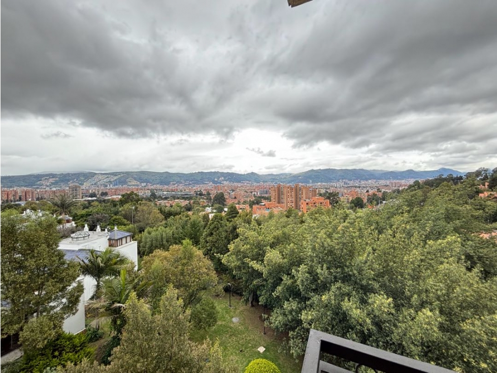 Apartamento en venta en Gratamira, Bogotá · foto 3 de 22