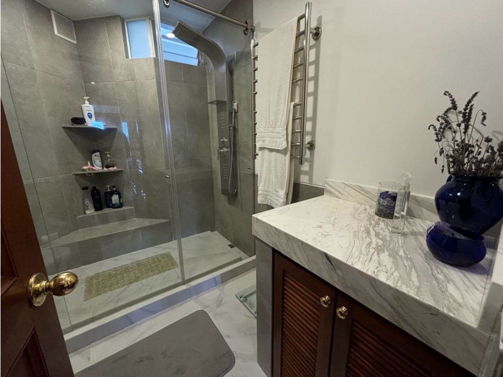 Apartamento en venta en Gratamira, Bogotá · foto 17 de 22