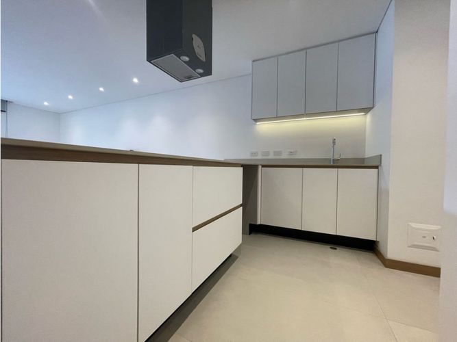 Apartamento de 2 alcobas en venta en San Patricio, Bogotá, 116 m² · foto 18 de 22