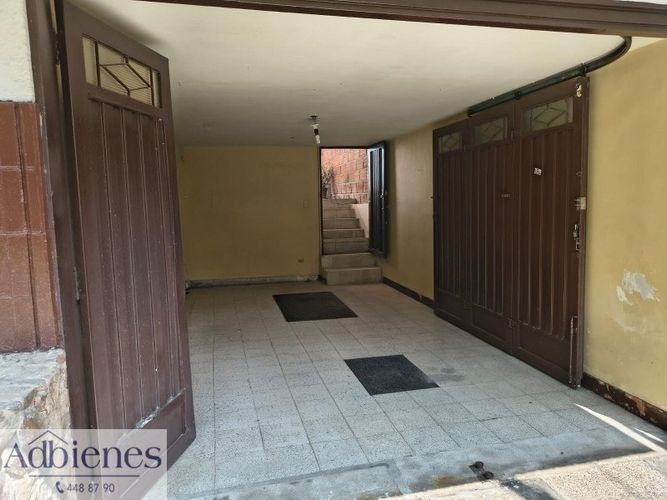 Casa de 4 alcobas en venta en Las Acacias, Medellín, 255 m² · foto 3 de 23