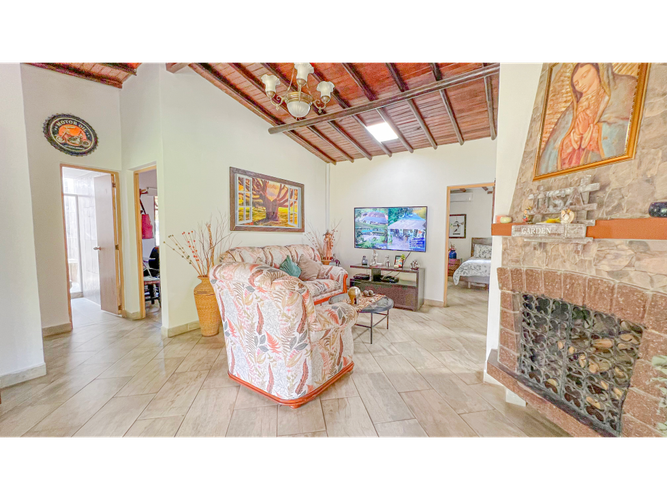 Finca en venta en Hojas Anchas, Guarne, 350 m² · foto 5 de 11