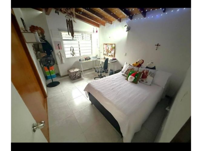 Apartamento de 3 alcobas en venta en Cristo Rey, Medellín, 115 m² · foto 15 de 16