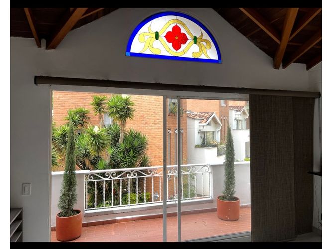 Apartamento de 4 alcobas en venta en San Lucas, Medellín, 200 m² · foto 6 de 24