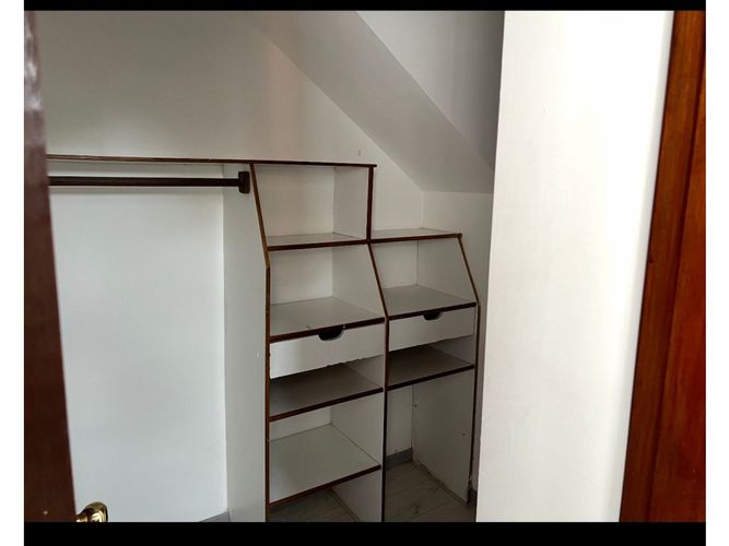 Apartamento de 4 alcobas en venta en San Lucas, Medellín, 200 m² · foto 8 de 24