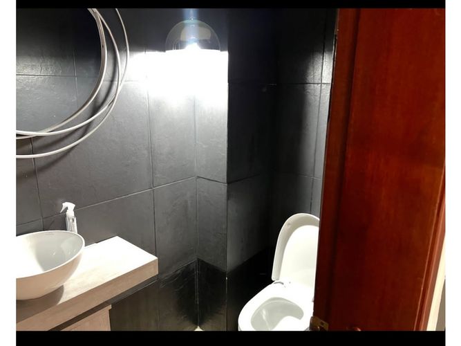 Apartamento de 4 alcobas en venta en San Lucas, Medellín, 200 m² · foto 10 de 24