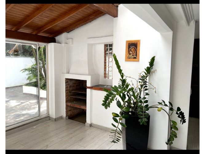 Apartamento de 4 alcobas en venta en San Lucas, Medellín, 200 m² · foto 20 de 24